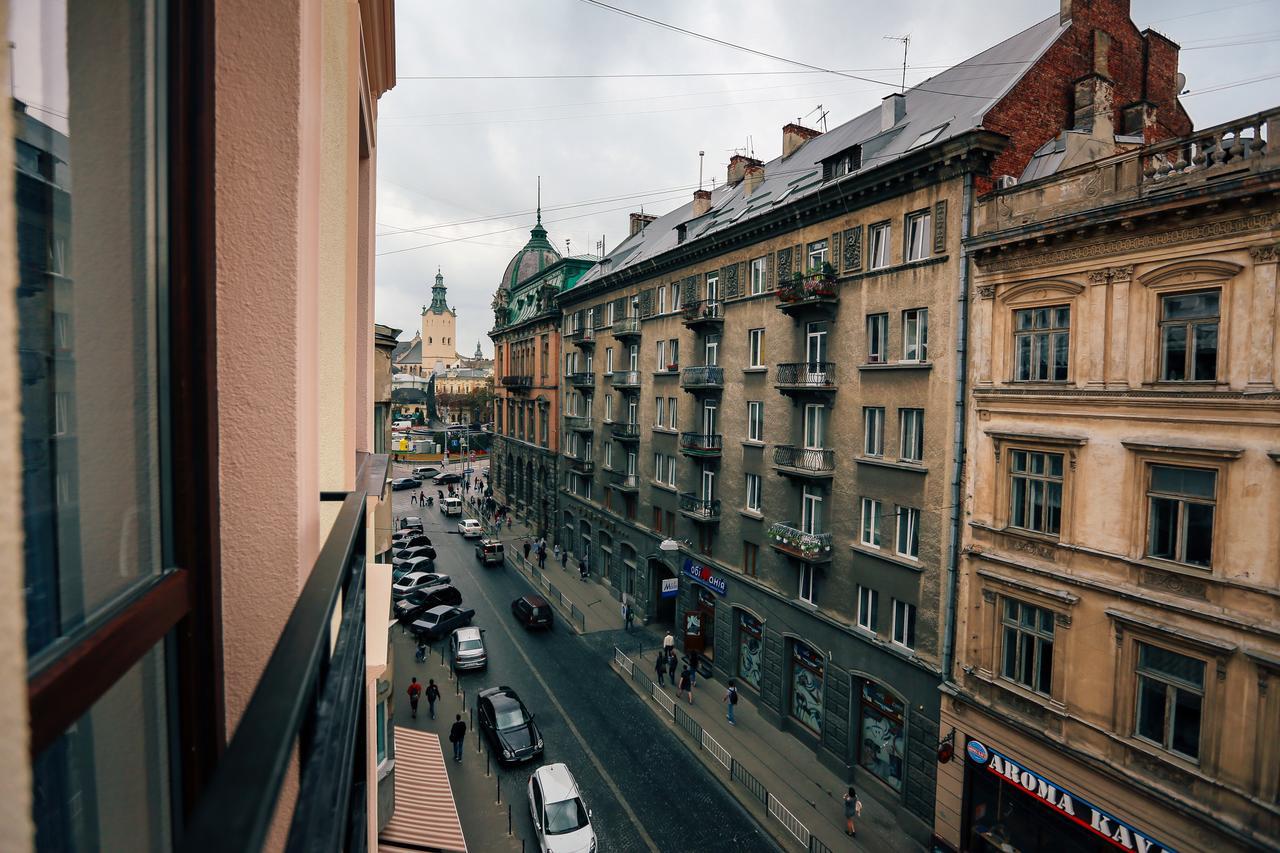 Jam Hotel Hnatyuka Lviv Ngoại thất bức ảnh