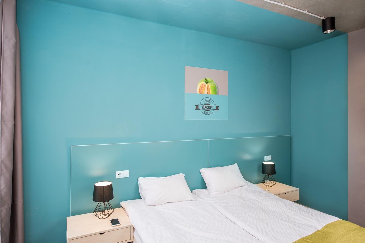Jam Hotel Hnatyuka Lviv Ngoại thất bức ảnh