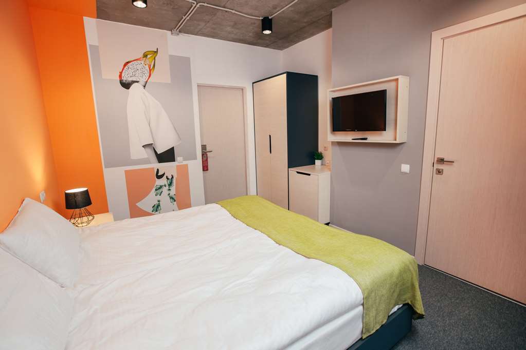 Jam Hotel Hnatyuka Lviv Phòng bức ảnh