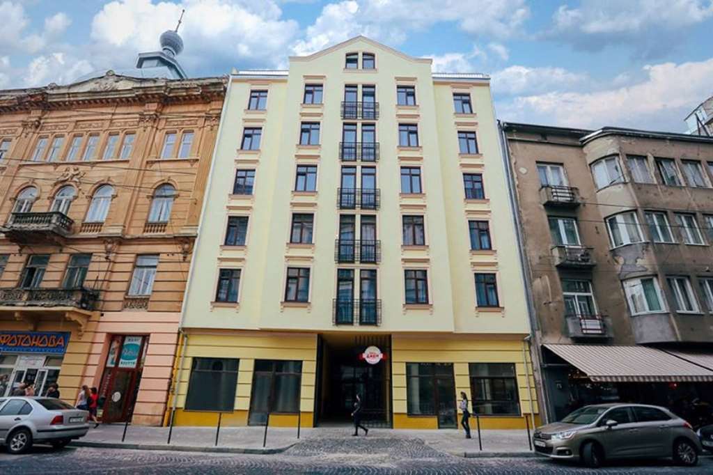 Jam Hotel Hnatyuka Lviv Ngoại thất bức ảnh